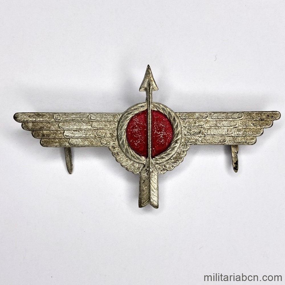 Insignia de pecho de la Agrupación de Infantería de Ametralladoras Antiaéreas. Guerra Civil Española