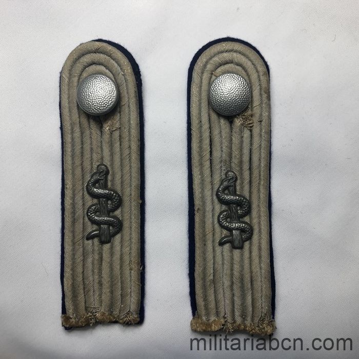 Alemania III Reich. Hombreras de Teniente Médico del Heer