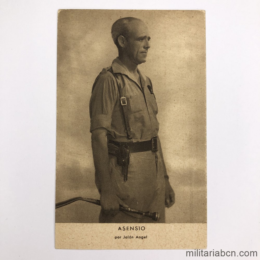 Postal con la fotografía del General Asensio. Fotografía Jalón Angel. 1939