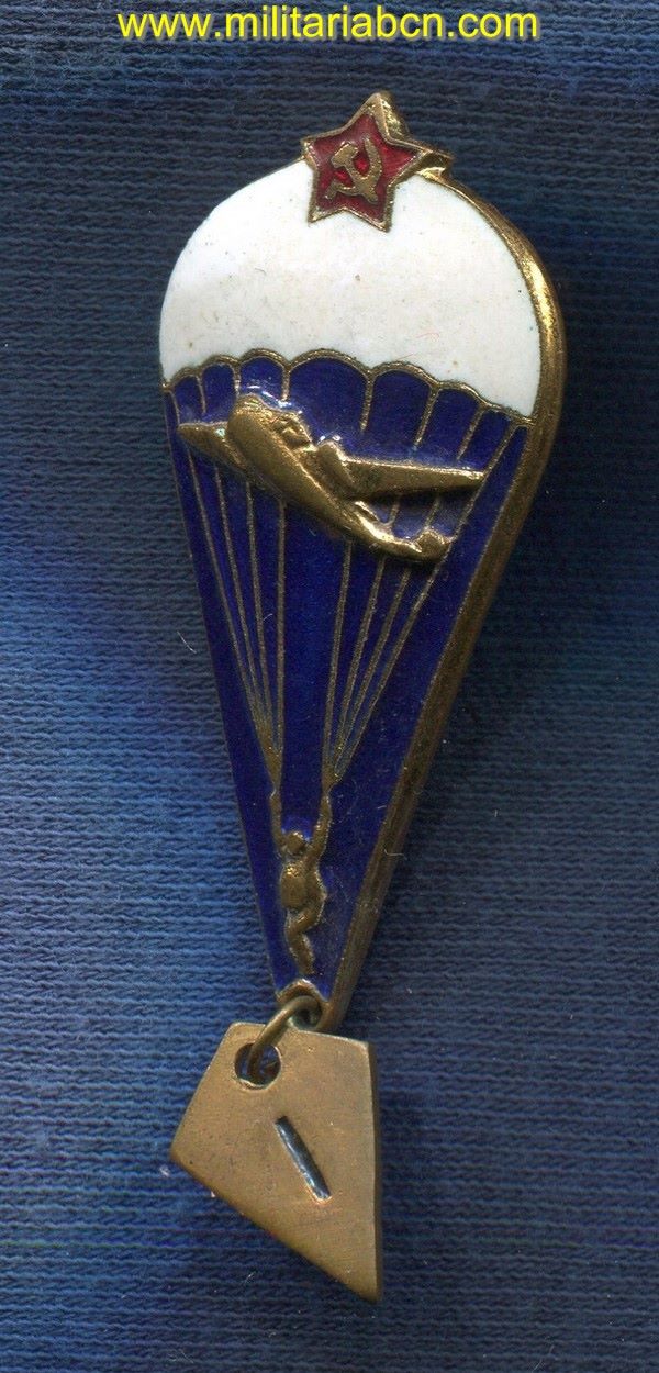 Unión Soviética. URSS. Insignia paracaidista modelo 1968. Años 70 y principio de los 80.