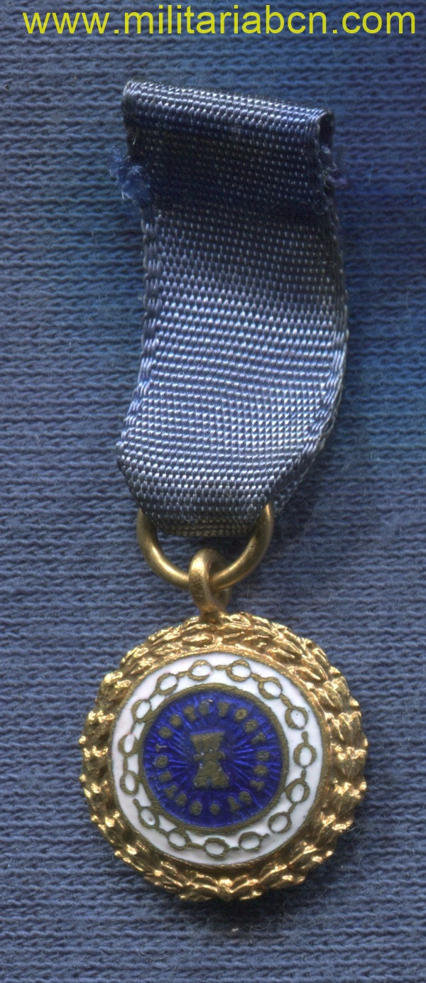 España. Miniatura de la Medalla de Sufrimientos por la Patria. Cinta Azul