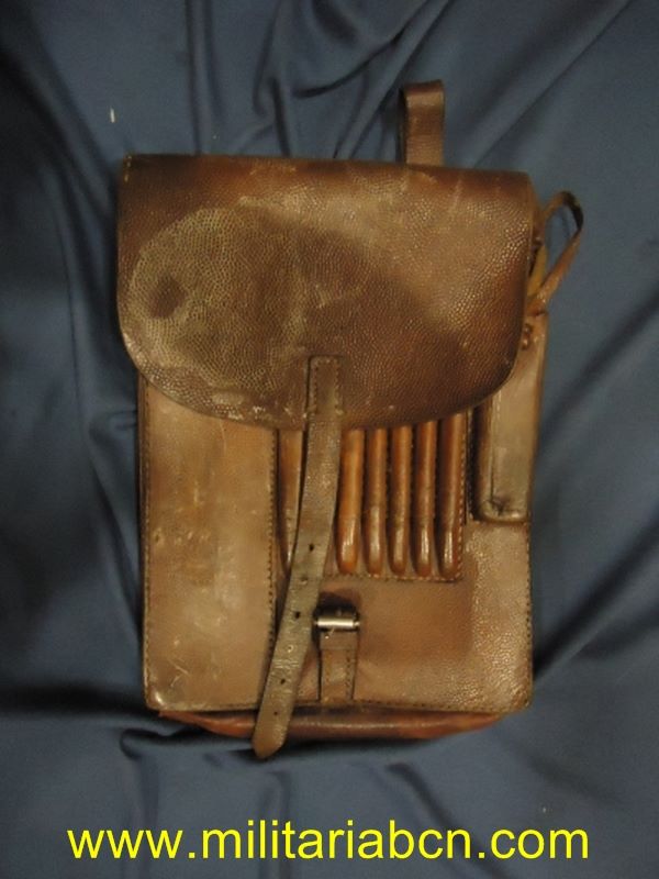 Alemania III Reich.  Cartera portadocumentos de oficial alemán Modelo 1935.