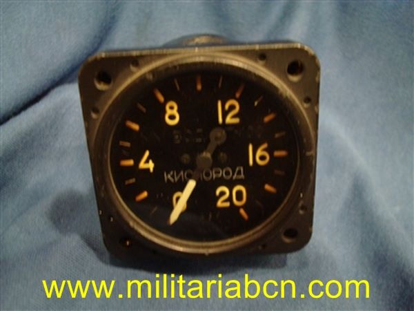 Instrumento de Control de un avión de la URSS Unión Soviética. Posterior a la 2ª Guerra Mundial.