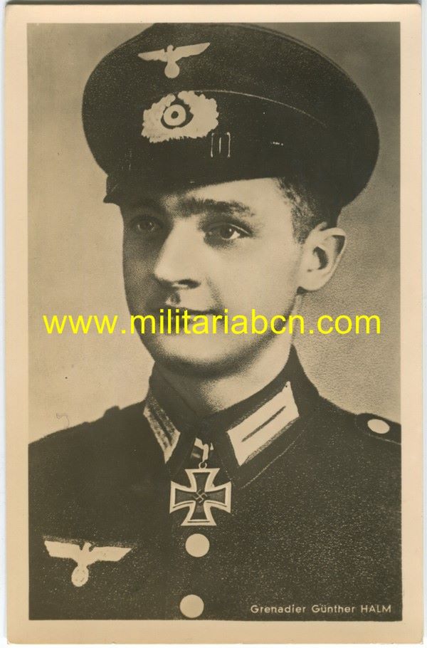 Fotografía Postal del Grenadier Günther Halm. Condecorado con la Cruz de Caballero. Photo Hoffmann. Sin circular. Original de la 2ª Guerra Mundial.