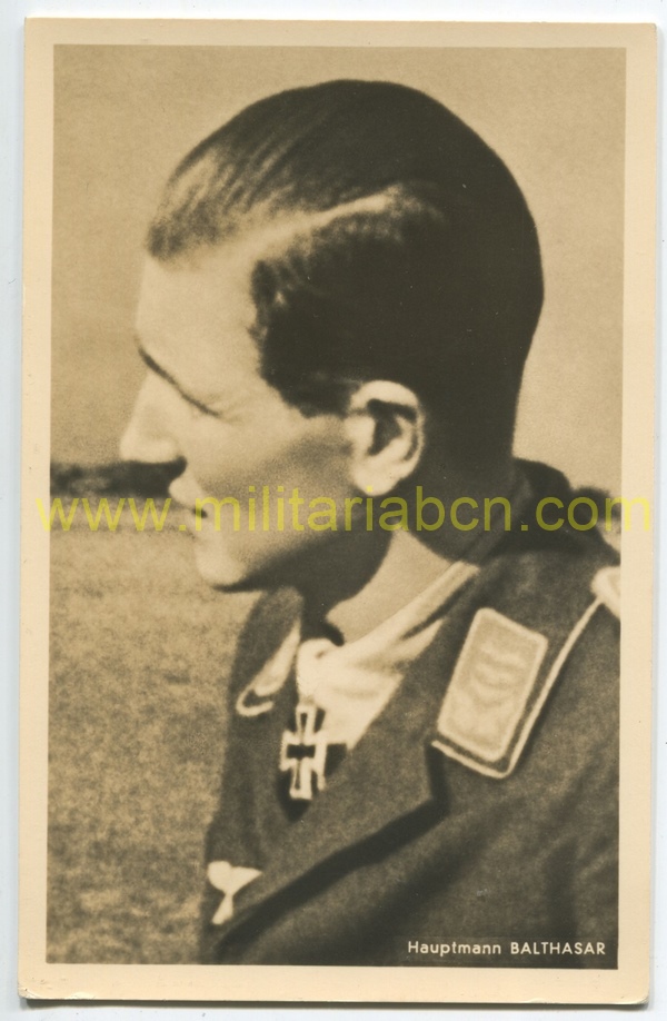 Postal. Photo Hoffmann del Piloto de la Luftwaffe Hauptman Balthasar.   Ritterkreuz.