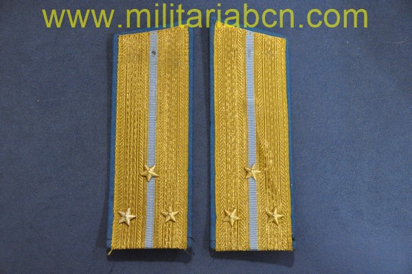 URSS. Unión Soviética. Hombreras de Teniente de Primera de Paracaidista y Aviación. Uniforme de parada.