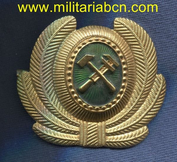URSS. UNIÓ SOVIÈTICA. Insígnia de gorra Oficial Tropas de Ferrocarriles. Aluminio.