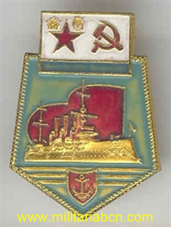 Insignia esmaltada.