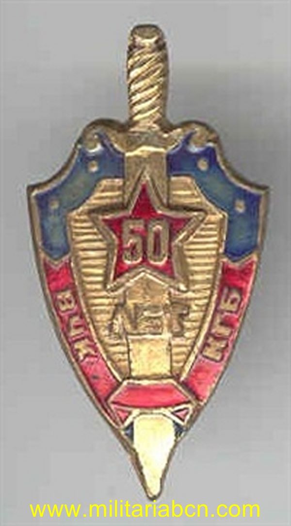 Insignia esmaltada.