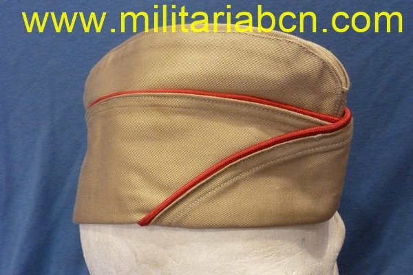 Gorra Cuartelera del Ejército de los Estados Unidos. 2ª Guerra Mundial. 1942. Con etiqueta.