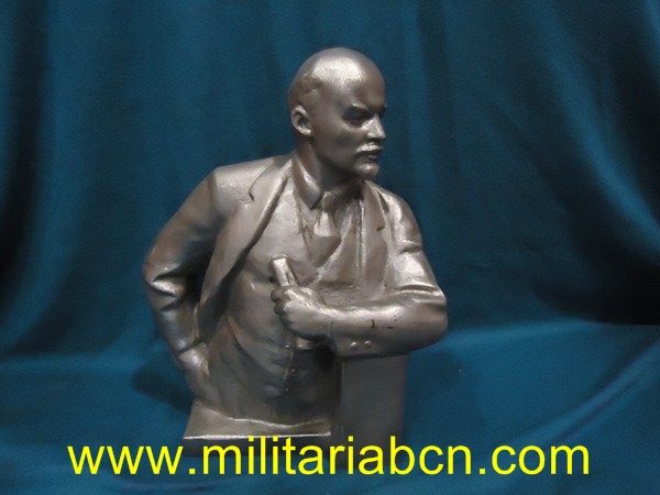URSS Unión Soviética.  Figura de Lenin en metal. 25,50 cm. Año 1987.