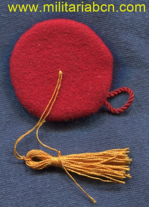 Insignia de solapa de propaganda Carlista o Requeté. Guerra Civil Española.