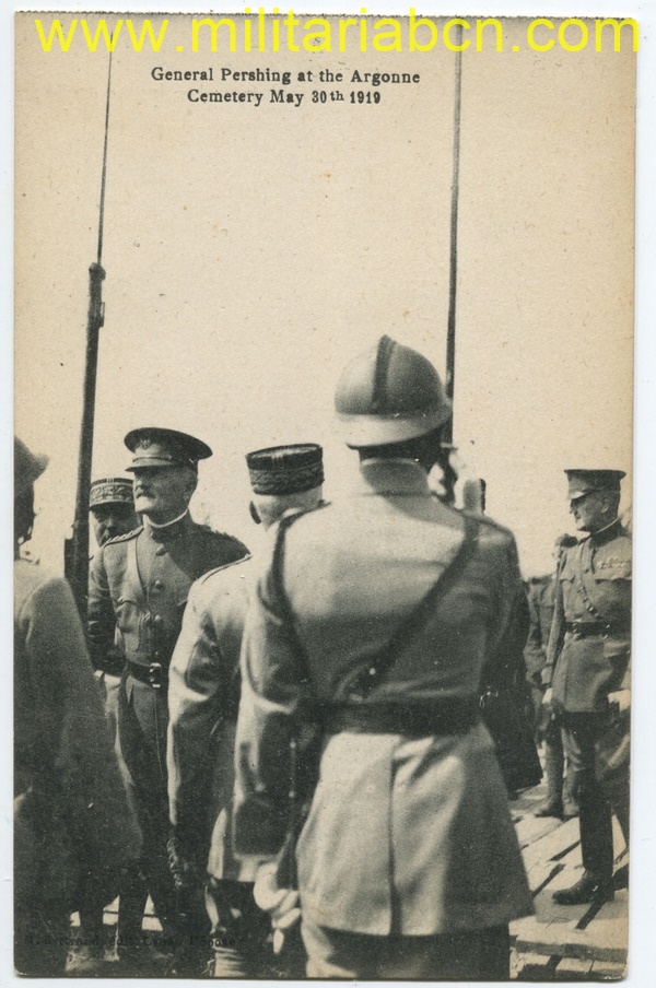 Postal. Estados Unidos. 1ª Guerra Mundial. General Pershing at the Argonne Cemetery