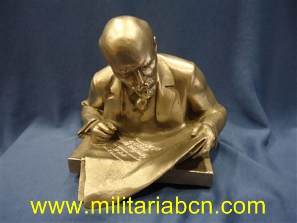 URSS Unión Soviética. Busto de Lenin en metal de 17 cm de alto.  Dedicado al Embajador de Bulgaria en la URSS, Dimitar Julev en Leningrado en julio de 1977.